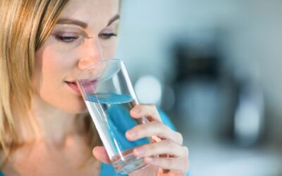Dlaczego picie odpowiedniej ilości wody jest ważne dla naszego organizmu?