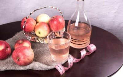 Jak działa ocet jabłkowy na odchudzanie?