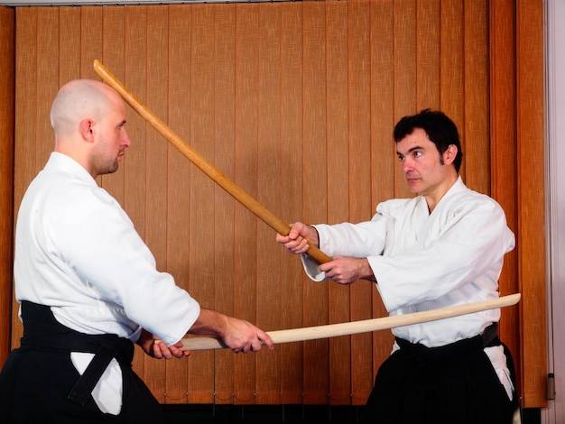 Jak działają plastry aikido i kiedy warto je stosować?