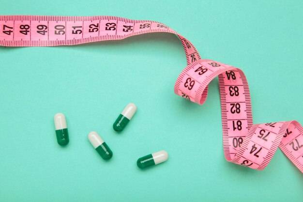 Jakie tabletki odchudzają i czy warto po nie sięgać?